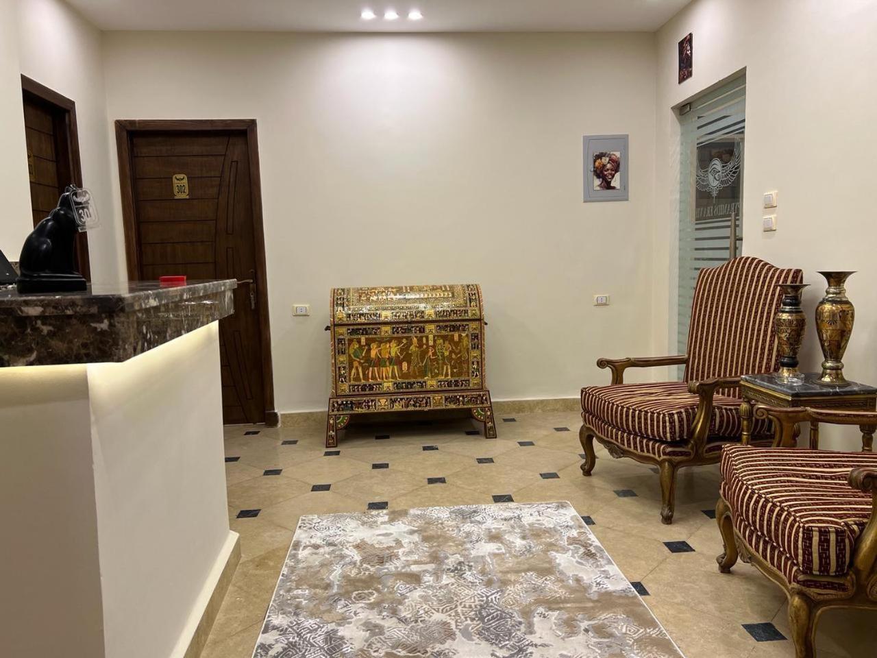 Pyramids Era View Hotel Kafrat al Jabal Bagian luar foto