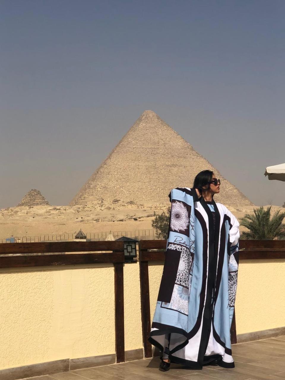 Pyramids Era View Hotel Kafrat al Jabal Bagian luar foto